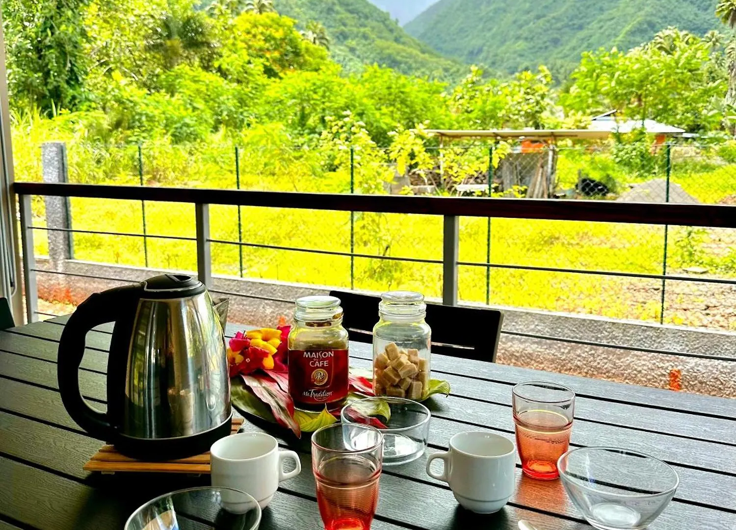 Villa Privee 14 Pers - Acces Mer Et Vue Montagne - Canoes Gratuits Taiarapu-Ouest 0*,  French Polynesia